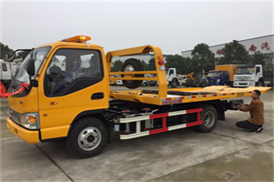 张北哪里有拖车服务